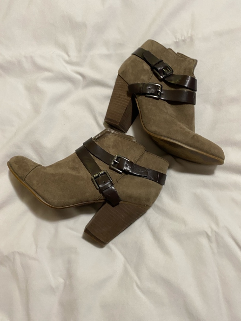 Carlos Santana Olive Taupe Suede Ankle Booties with Dark Brown Straps - Picture 2 of 10